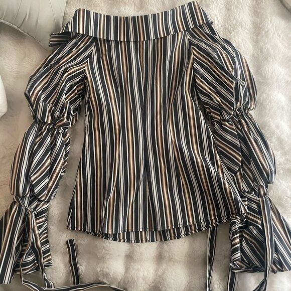 Caroline Constas Woman’s Top - Picture 3 of 7